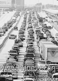 【组图】五大“症结”困扰着哈尔滨城市交通