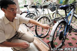 学生骑车？考车牌！